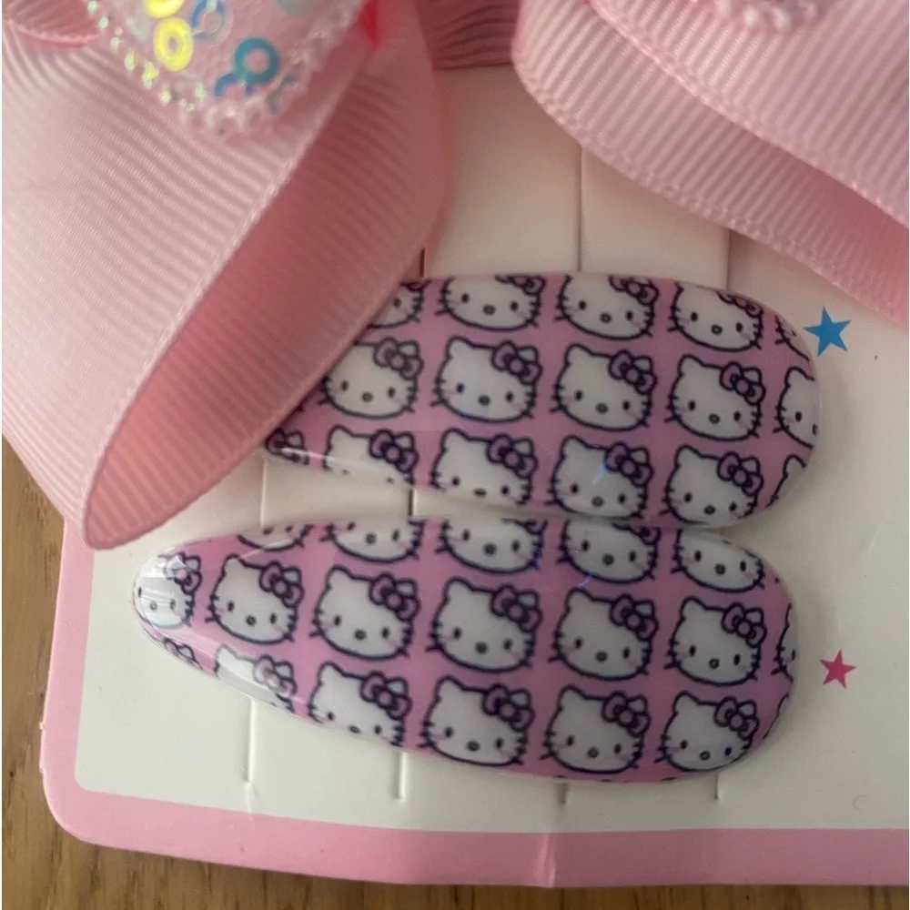 🆕 Hello Kitty Hair Bow + Hair Clips 🆕